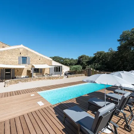 Des Aracil 1 - Appt Climatise 6p, Piscine