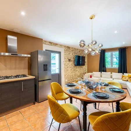 Apartment Des Aracil 1 - Appt Climatise 6p, Piscine Suze-la-Rousse